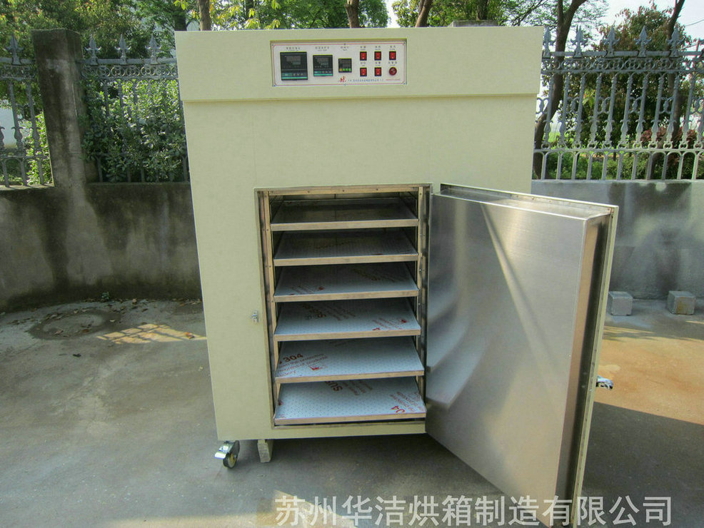 潔凈烘箱的隔熱層到底多厚呢？